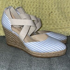 Violet & Red Lynda Espadrilles